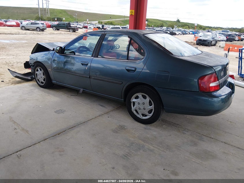2001 Nissan Altima Gxe