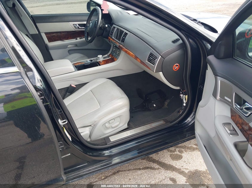 2009 Jaguar Xf Premium Luxury