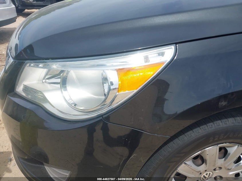 2012 Volkswagen Routan S VIN: 2C4RVAAG8CR276348 Lot: 44827587