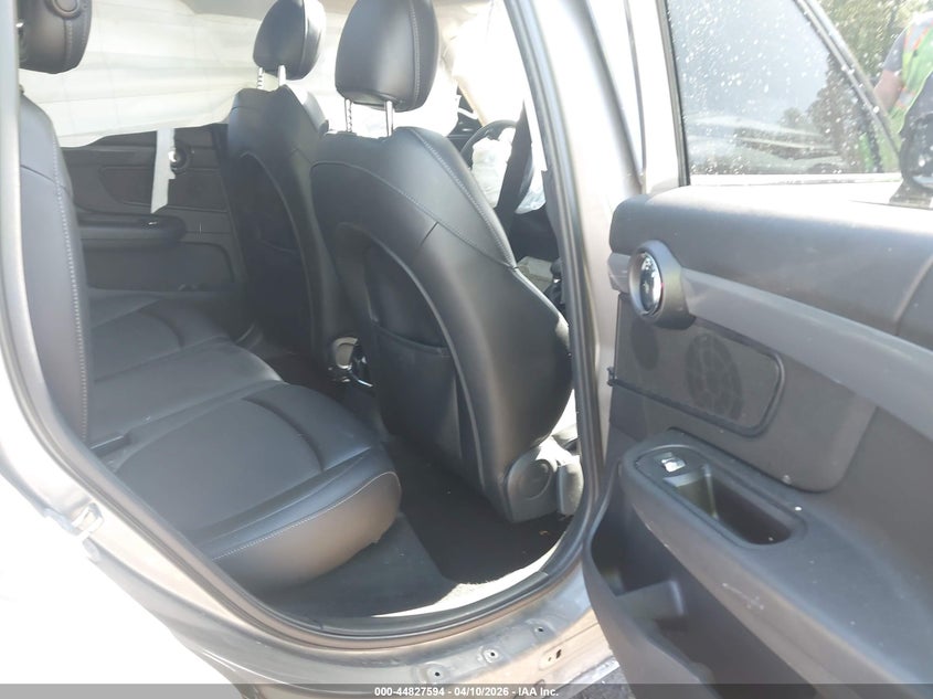 2018 Mini Countryman Cooper S VIN: WMZYT5C34J3E60195 Lot: 44827594