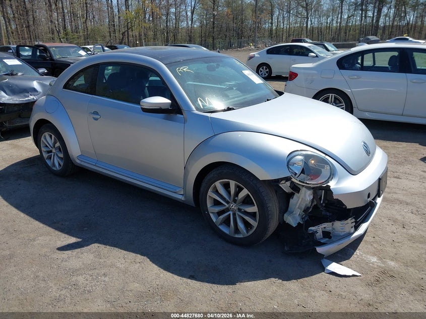 3VWJL7AT2DM619003 2013 Volkswagen Beetle 2.0L Tdi auction photo 1