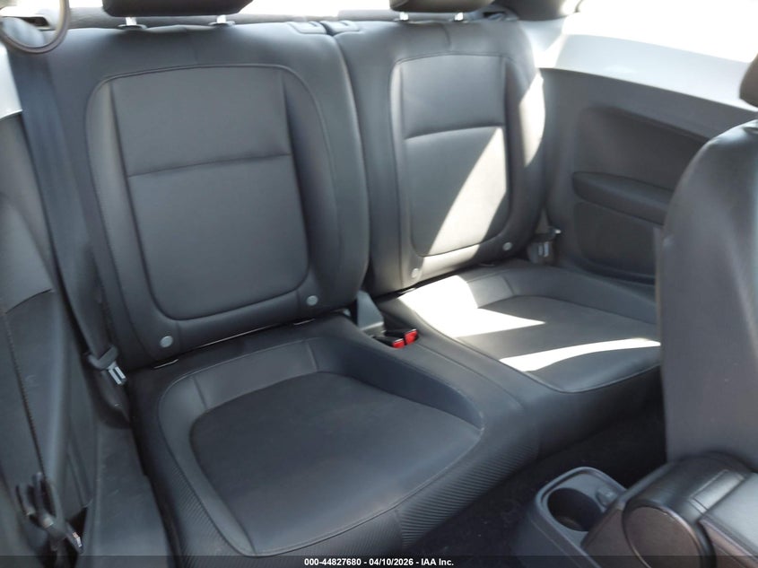 2013 Volkswagen Beetle 2.0L Tdi VIN: 3VWJL7AT2DM619003 Lot: 44827680