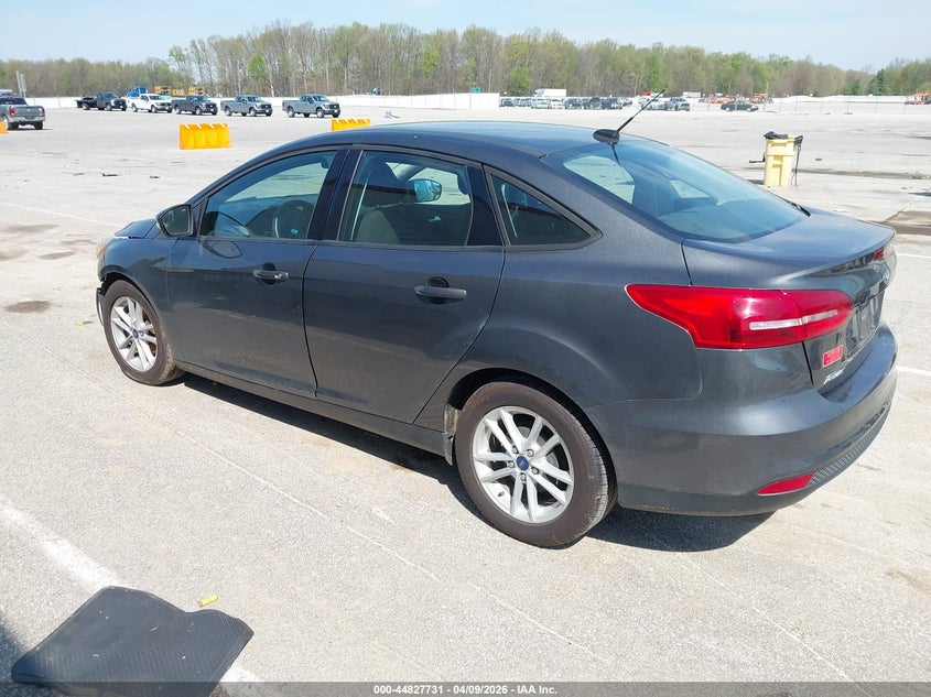 2017 Ford Focus 2.0 Se black Lot 111044827731 Vin 1FADP3F29HL280041