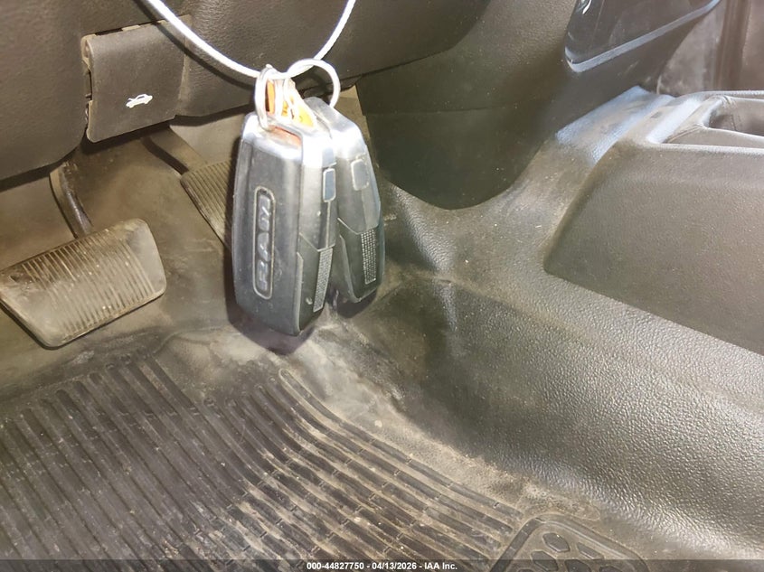 2022 Ram 3500 Tradesman 4X4 8' Box VIN: 3C63R3GJ0NG219215 Lot: 44827750