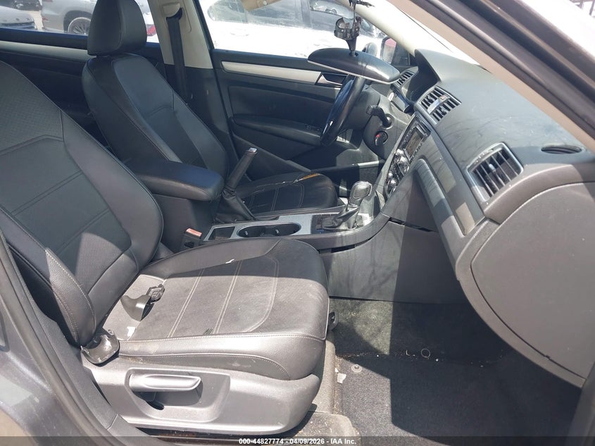 2013 Volkswagen Passat 2.0L Tdi Se