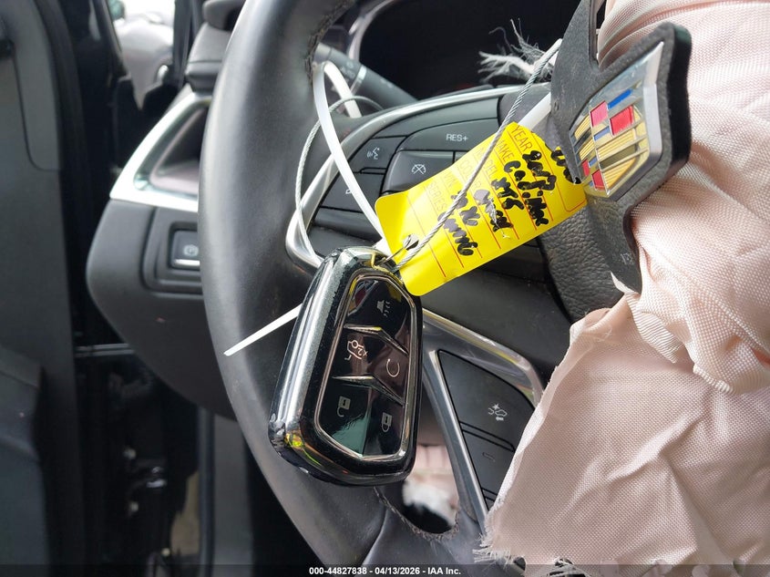 2017 Cadillac Xt5 Luxury VIN: 1GYKNBRSXHZ277976 Lot: 44827838