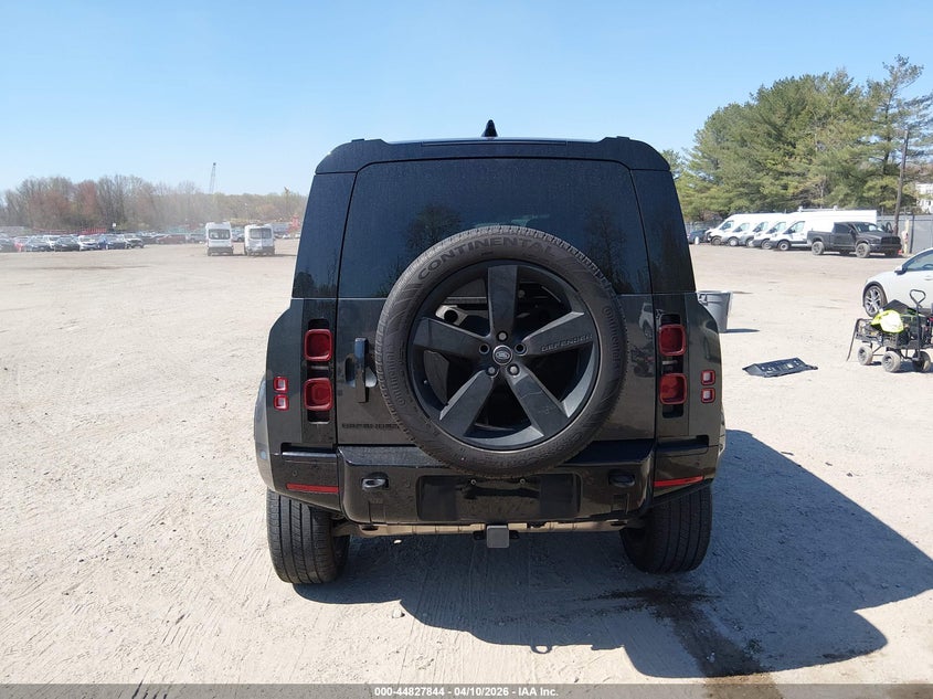 2025 Land Rover Defender 110 P400 X-Dynamic Se VIN: SALE27EU5S2392820 Lot: 44827844