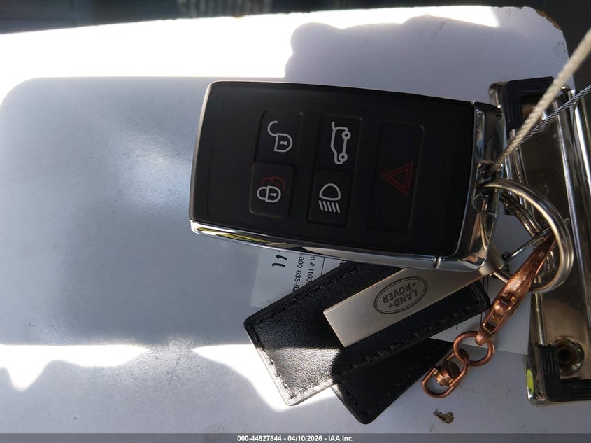 2025 Land Rover Defender 110 P400 X-Dynamic Se VIN: SALE27EU5S2392820 Lot: 44827844