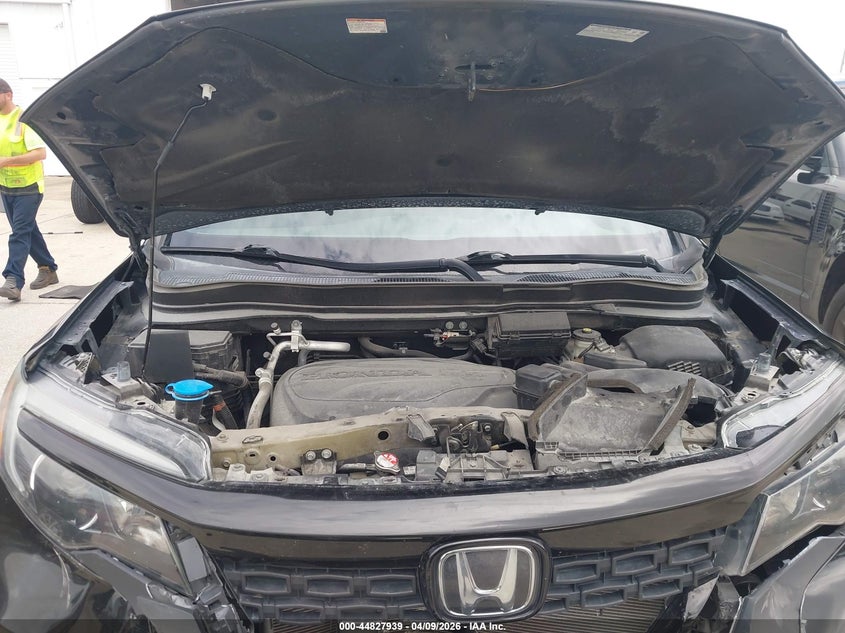 2021 Honda Passport 2Wd Sport VIN: 5FNYF7H24MB003247 Lot: 44827939