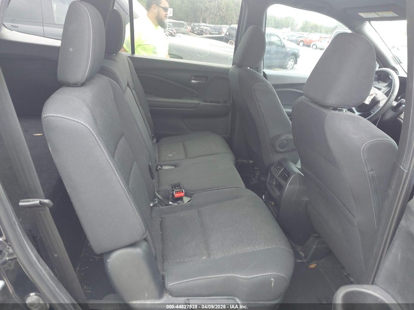 2021 Honda Passport 2Wd Sport VIN: 5FNYF7H24MB003247 Lot: 44827939