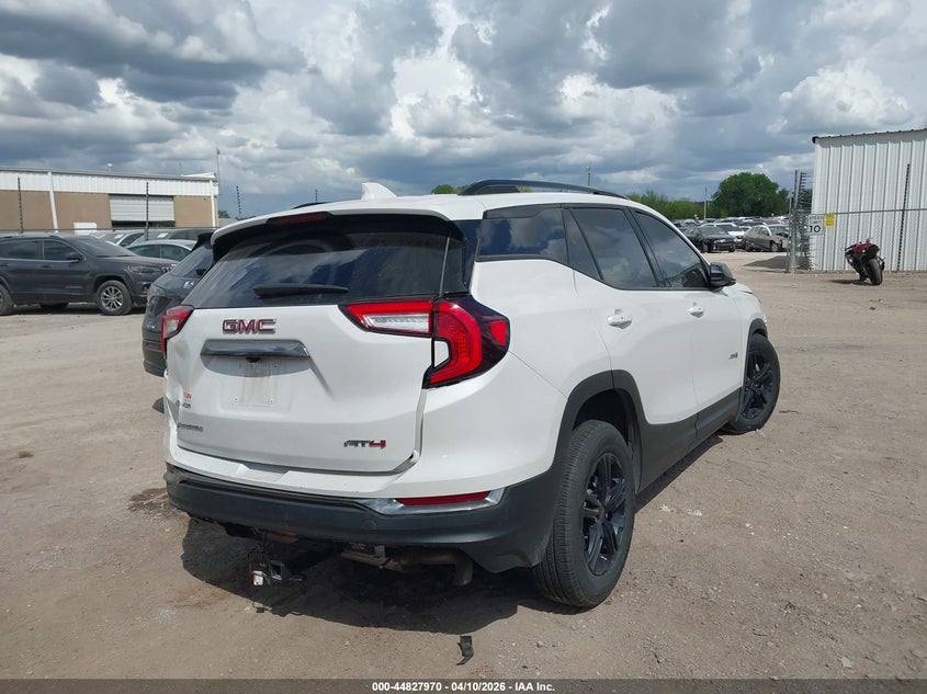 2023 GMC TERRAIN auction photo 4