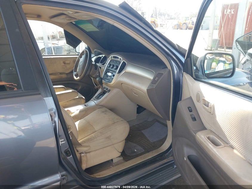 2004 Toyota Highlander V6