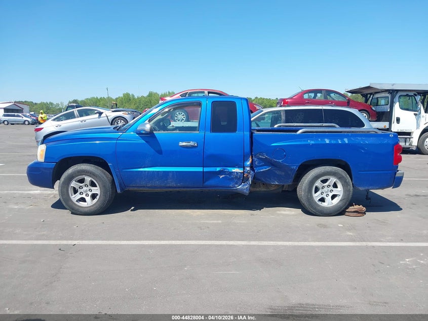 2007 Dodge Dakota Slt VIN: 1D7HE42K67S160088 Lot: 44828004