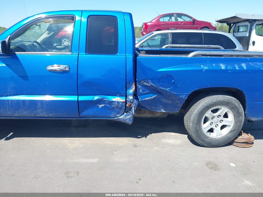 2007 Dodge Dakota Slt VIN: 1D7HE42K67S160088 Lot: 44828004