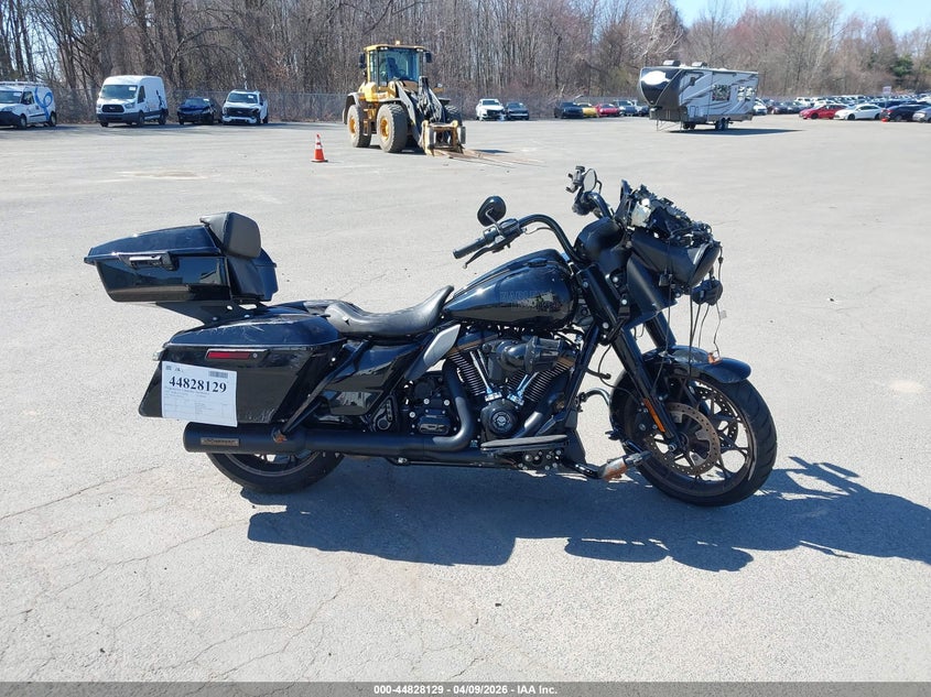 2023 Harley-Davidson Fltrxst VIN: 1HD1ACL10PB658311 Lot: 44828129