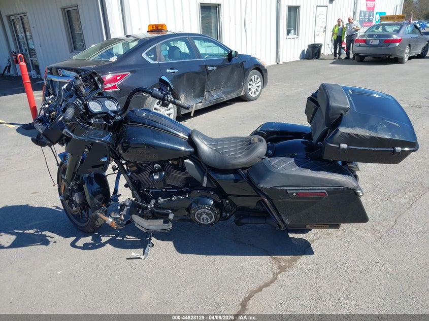 2023 Harley-Davidson Fltrxst VIN: 1HD1ACL10PB658311 Lot: 44828129