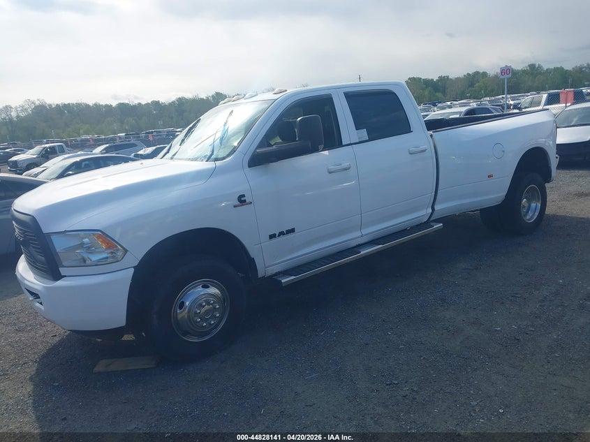 2015 Ram 3500 Chassis Tradesman/Slt/Laramie 3C7WRSCL5FG642853 photo 1