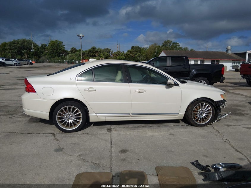 2010 Volvo S80 3.2 VIN: YV1960AR0A1117361 Lot: 44828251