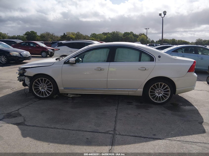 2010 Volvo S80 3.2 VIN: YV1960AR0A1117361 Lot: 44828251