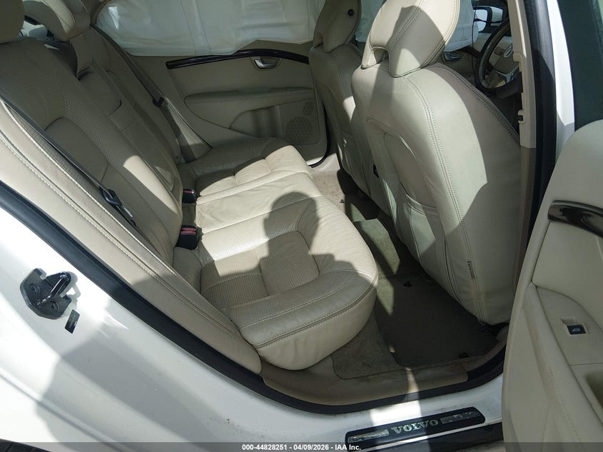 2010 Volvo S80 3.2 VIN: YV1960AR0A1117361 Lot: 44828251