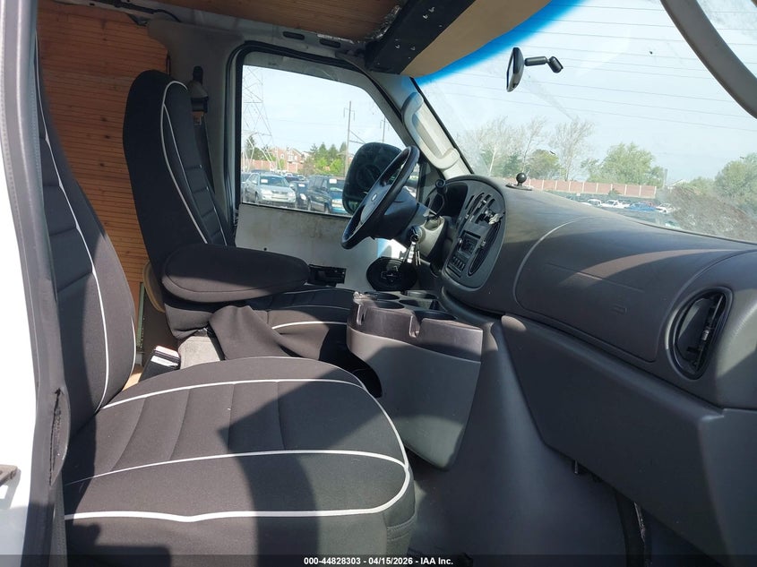 2006 Ford E-250 Commercial/Recreational