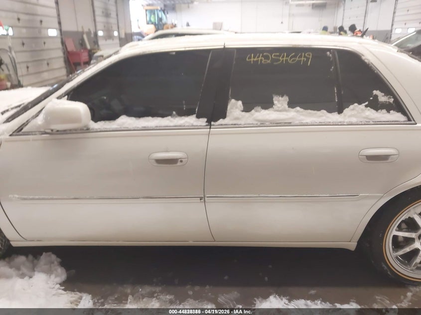 2008 Cadillac Dts 1Se VIN: 1G6KD579X8U143835 Lot: 44254649