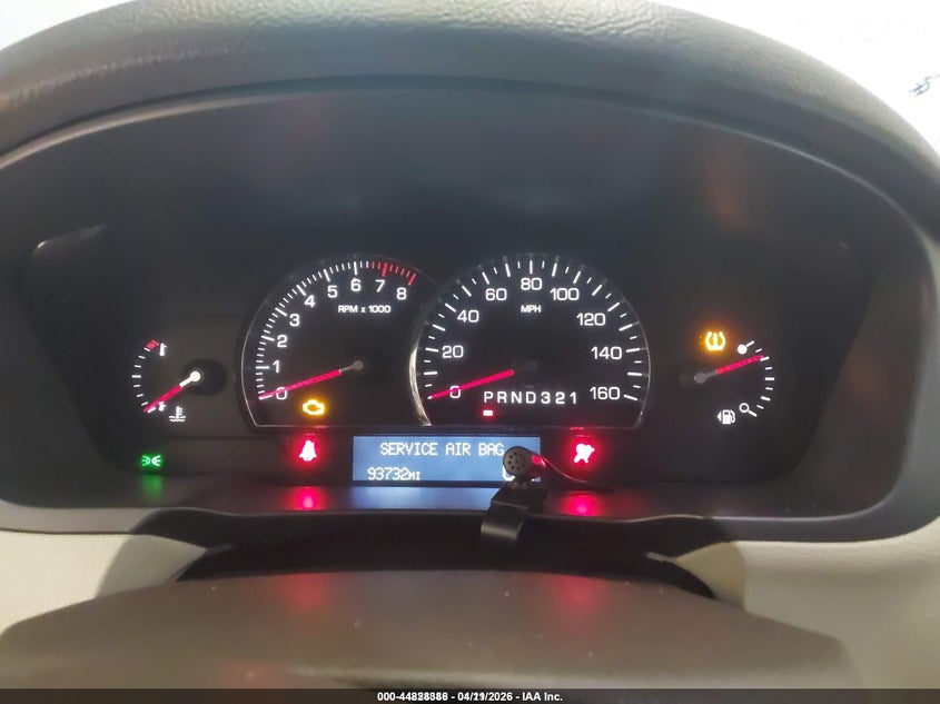 2008 Cadillac Dts 1Se VIN: 1G6KD579X8U143835 Lot: 44254649