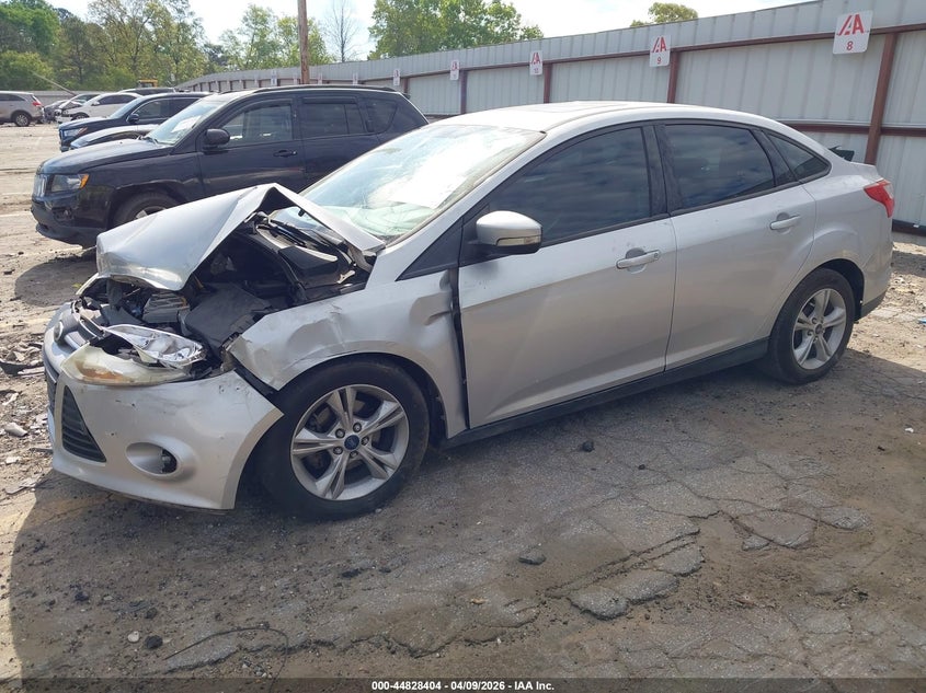 2014 Ford Focus 2.0 Se silver Lot 111044828404 Vin 1FADP3F29EL458087