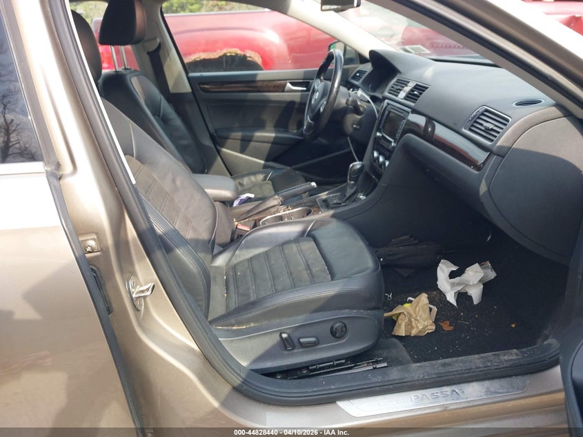 2015 Volkswagen Passat 2.0L Tdi Sel Premium