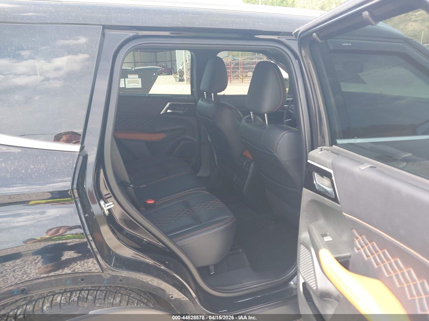 2022 Mitsubishi Outlander Sel 2.5 S-Awc/Sel Launch Edition S-Awc/Sel Special Edition S-Awc VIN: JA4J4VA89NZ087632 Lot: 44828578