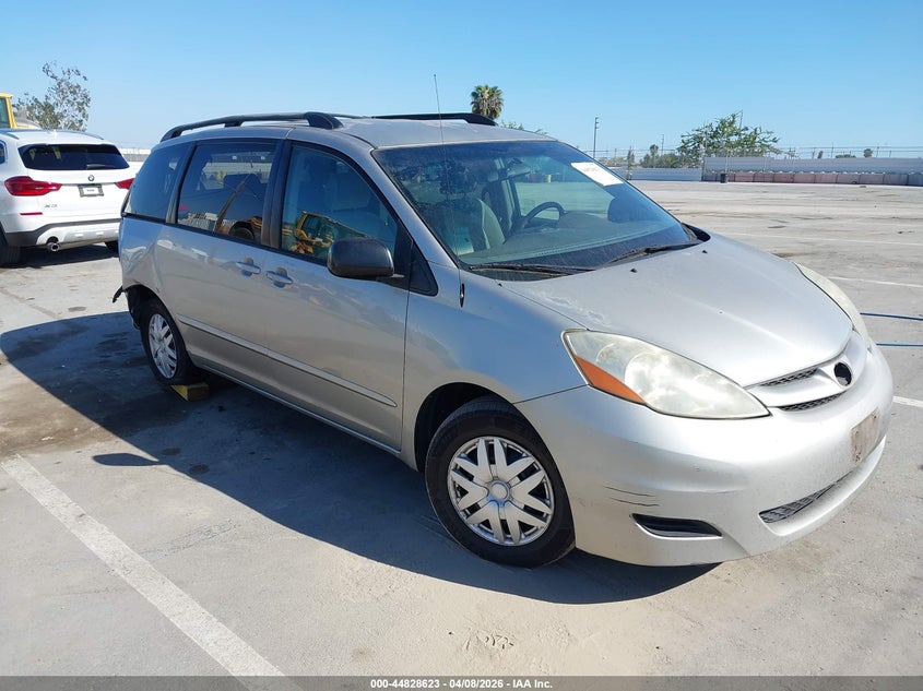 2007 Toyota Sienna Le
