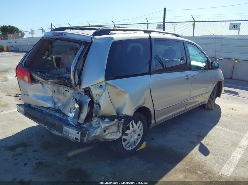 2007 Toyota Sienna Le