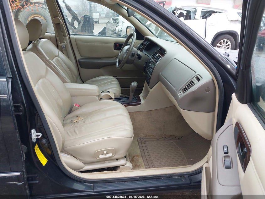 1999 Toyota Avalon Xls