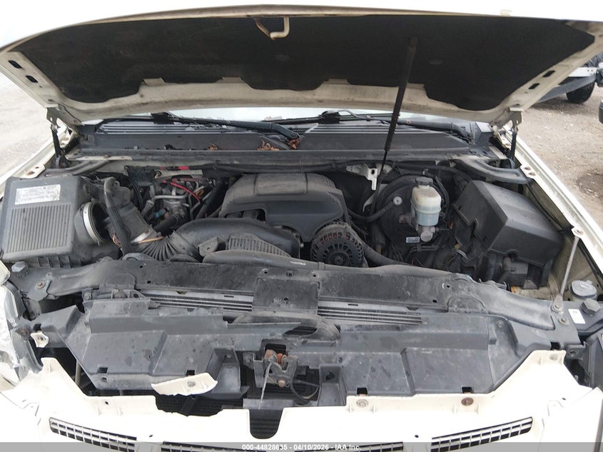 2008 Cadillac Escalade Standard VIN: 1GYFK63808R220541 Lot: 44828635