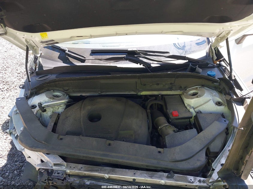 2018 Volvo Xc60 T5 Momentum VIN: YV4102RK4J1057976 Lot: 44828637