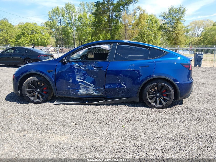 7SAYGDEF2NF491069 2022 Tesla Model y Performance Dual Motor All-Wheel Drive blue