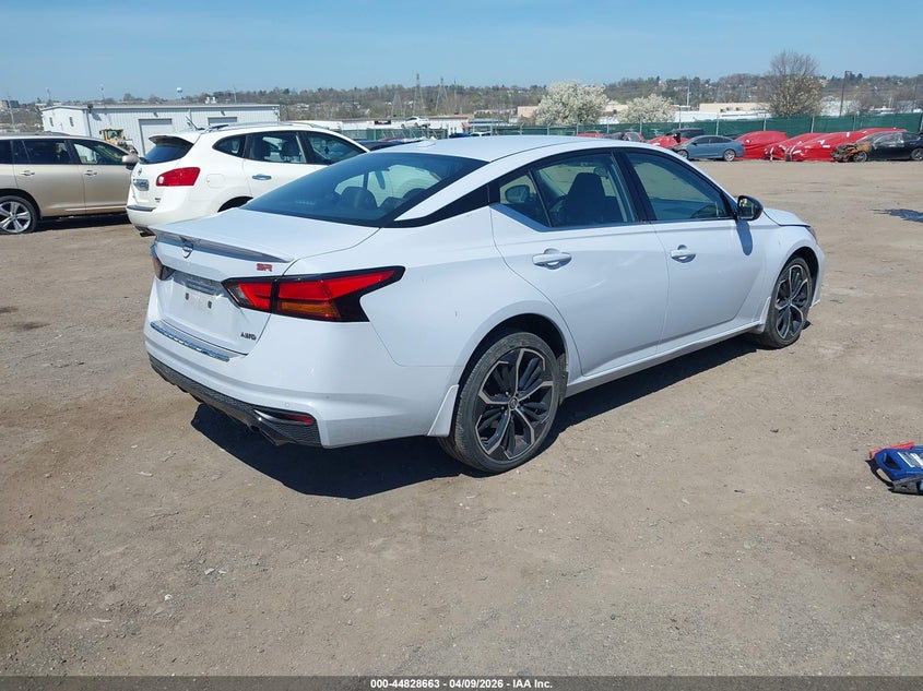 2023 Nissan Altima Sr Intelligent Awd