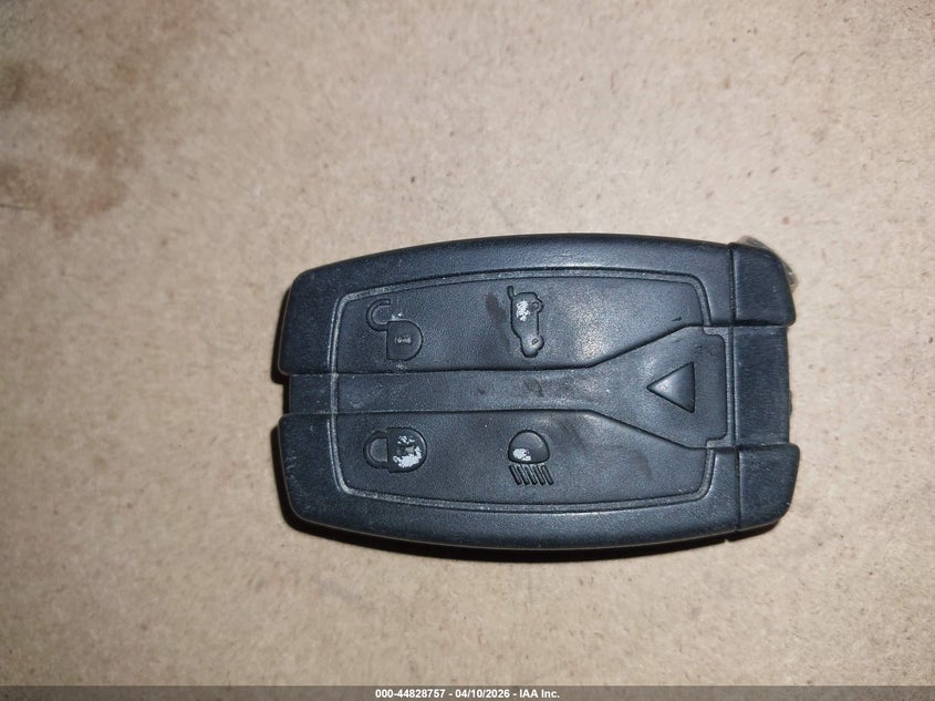 2008 Land Rover Lr2 Se VIN: SALFS24N98H042890 Lot: 44828757