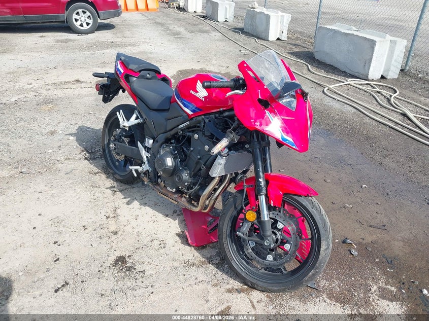 2025 HONDA CBR500 auction photo 1