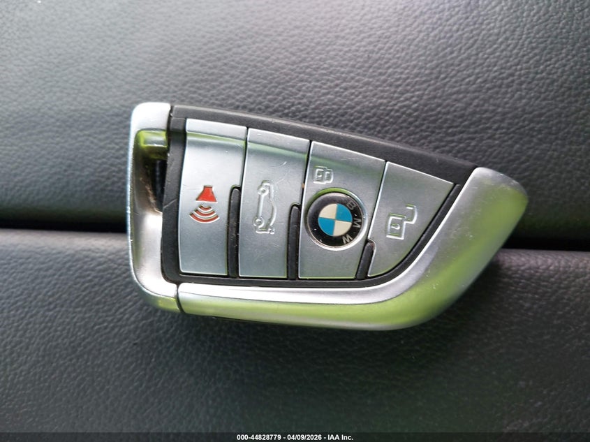 2021 BMW X7 xDrive40I VIN: 5UXCW2C09M9G16611 Lot: 44828779