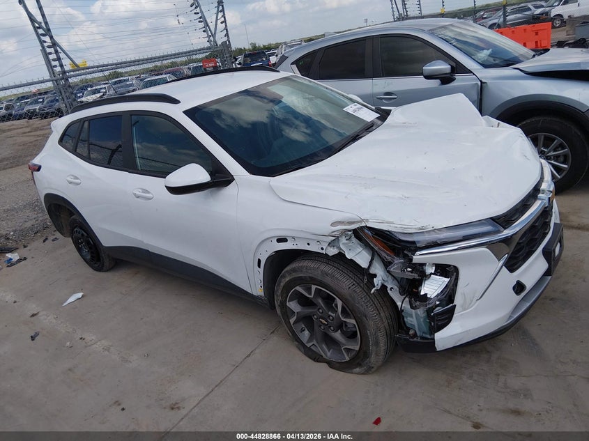 VIN KL77LHE21RC174909 2024 CHEVROLET TRAX FWD LT