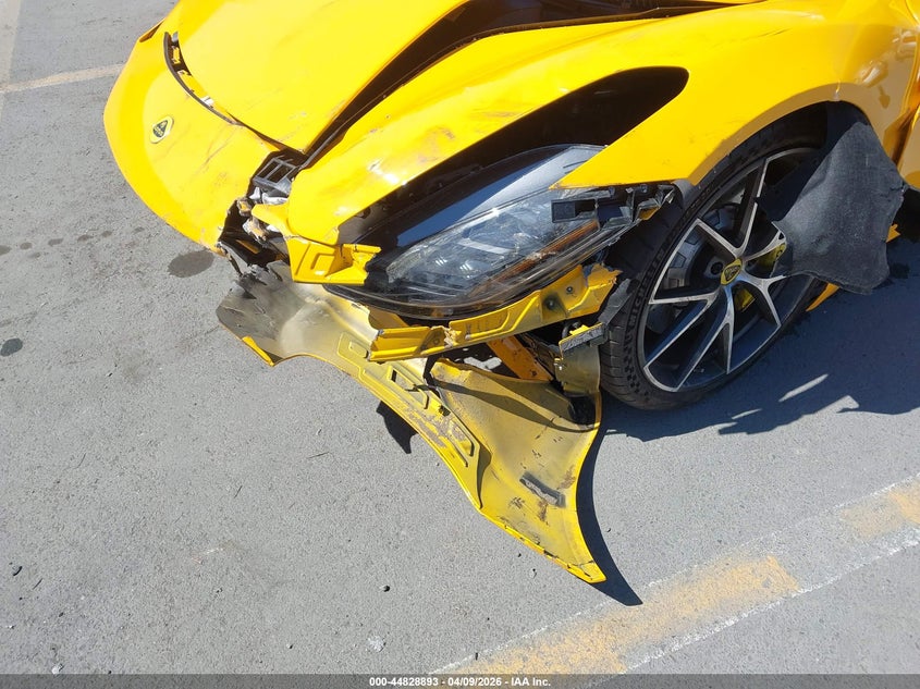 2024 Lotus Emira V6 First Edition VIN: SCCLEKAX6RHA10893 Lot: 44828893