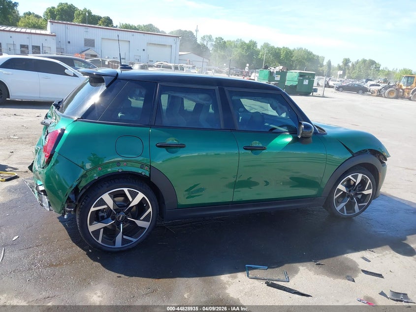2025 Mini Hardtop Cooper S VIN: WMW53GD03S2W51661 Lot: 44828935