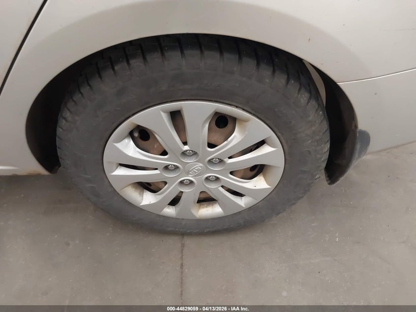 2010 Kia Forte Lx VIN: KNAFT4A25A5258279 Lot: 44829059