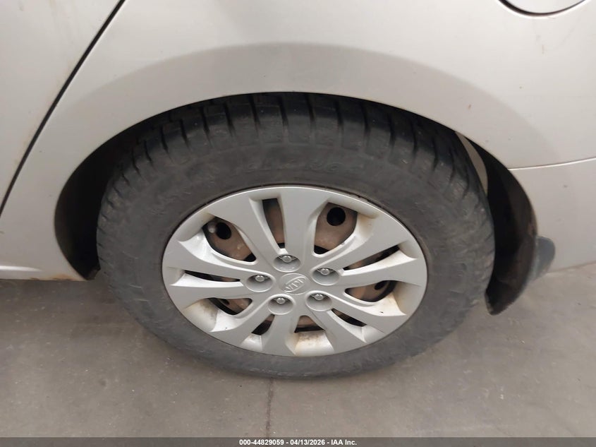 2010 Kia Forte Lx VIN: KNAFT4A25A5258279 Lot: 44829059