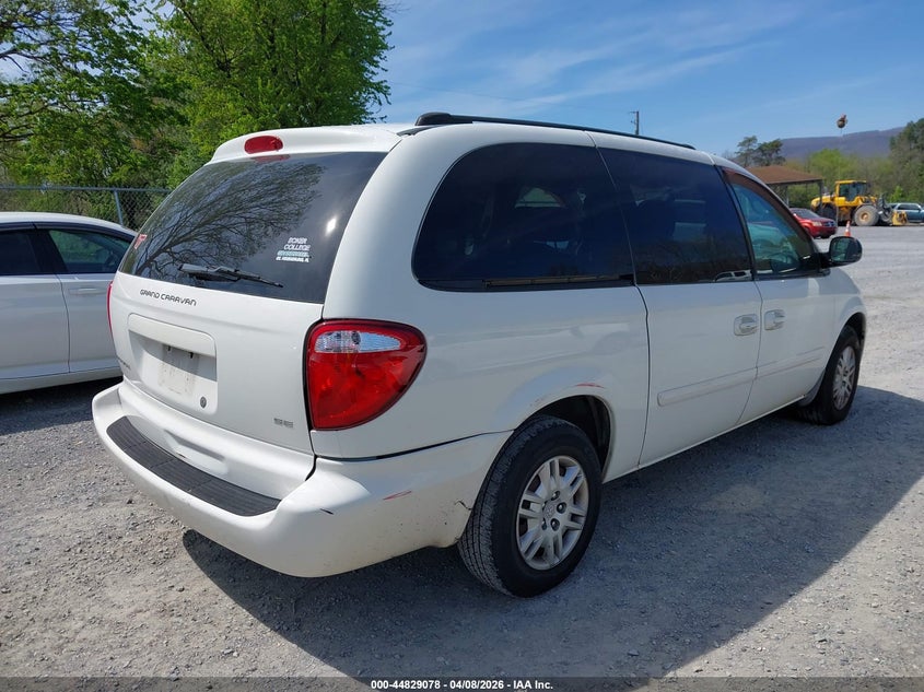 2005 Dodge Grand Caravan Se VIN: 2D4GP24R05R392654 Lot: 44829078