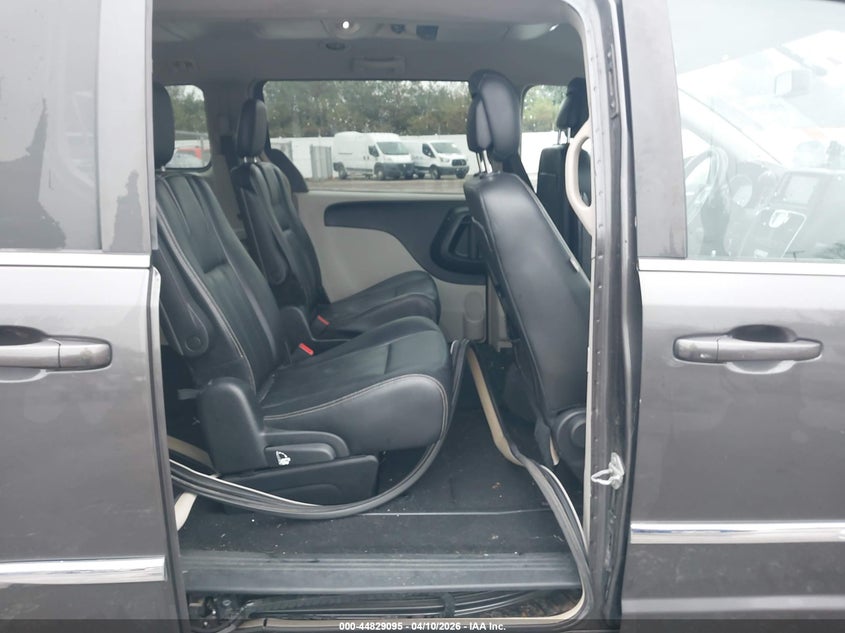 2016 CHRYSLER TOWN & COUNTRY VAN 3.6L V-6 DOHC, VVT, 283HP