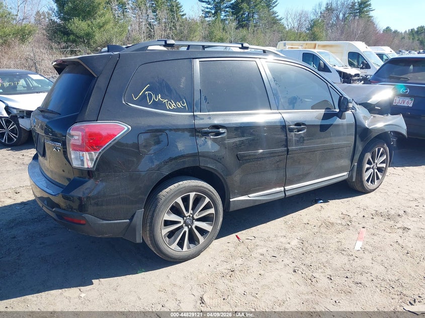 Vin: jf2sjgwc6jh436257, lot: 45326419, subaru forester 2.0xt touring 20184