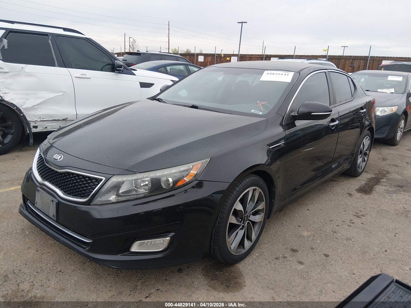 2015 Kia Optima 2.4 Sx black Lot 111044829141 Vin 5XXGR4A75FG513002