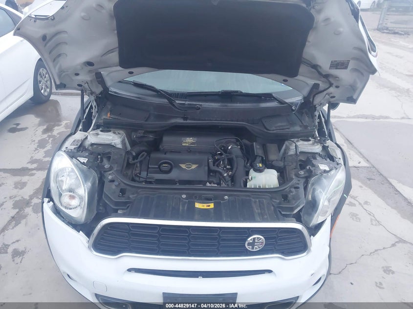 2014 Mini Countryman Cooper S VIN: WMWZC3C55EWT01047 Lot: 44829147